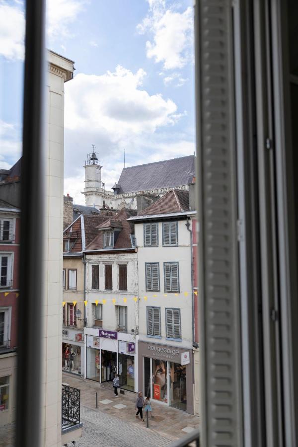 Exceptionnel Appart Haussmannien Au Coeur De Ville Troyes Exterior foto